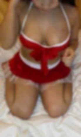 *のようなサンタさんが僕の肉棒を舐めてくれました。我慢できず素敵なサンタの巨乳にぶっかけちゃいました。