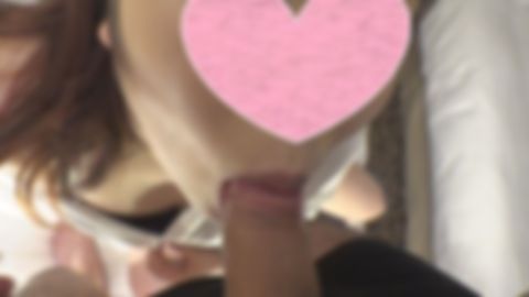 【爆乳Hカップ*(18)】お金に困って嫌々撮影！亀頭こねくり回すねっとりフェラにちんぽビンビン♥喉奥に勝手におちんぽミルク発射したら喜んでました～ｗｗ