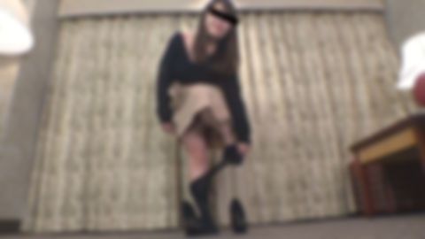 【着エロ撮影会】【パイパンくっぱぁ〜生挿入】＜**顔爆乳Hカップ*＞超スケベ過ぎてマン汁出てたのでちょっぴりチンポ入れちゃいました！照れながらヌギヌギダンスでオマンコおっぴろげ〜！