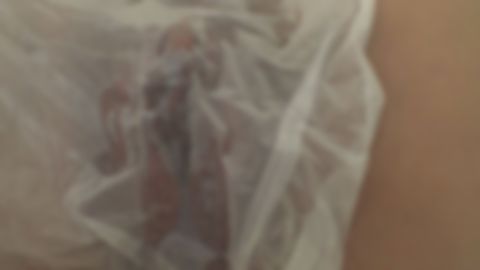 【着エロ個人撮影会】＜爆乳ＦカップＪＤ(18)＞はにかむ笑顔が激カワ❤お尻ふりふりパンティTフロント激クイコミ！ラストはのパイパンおまんこくぱぁ～は最高のオカズ！！