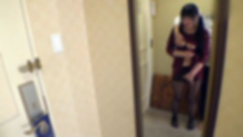 ≪口説いて顔出しOK！≫[パンスト撮影会]メイドカフェ看板*ＧＥＴ❤汗ばみ湿り気帯びたムレムレ直ばき黒パンストにマン汁べっとり！！超接写！ナイロン質感バッチリオナニー！！（FullHD本編特典付）　