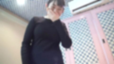 【無修正】色白の爆乳ましゅまろボディをナンパ連れ込み！ウブなおまんこに無慈悲のザーメン大量中出し！！※顔出しレビュー特典あり