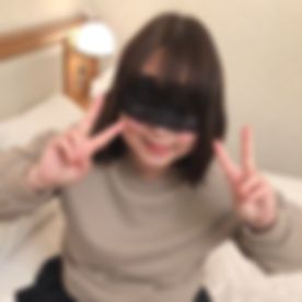 【無修正】**系爆乳JDゆいちゃん(22)とハメ撮り！！彼氏に内緒で目隠しローションプレー♪※高画質レビュー特典あり