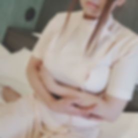 訳ありシングルマザー爆乳看護師を応援中出し