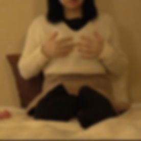※再販中※【自撮り】利息の返済に困った人妻にオナニー自撮りでさせたら、新しい扉を開けてしまったのか大量の潮吹き映像が記録されていた