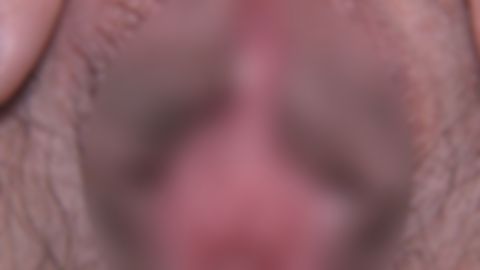 [超接写オマンコくっぱぁ～]〈爆乳Ｈカップ*〉膣穴限界ぱっくりひらきっぱなしで奥までくぱぁ～！天然マン毛薄め/狭膣/ラビア厚め/長回し！FHD本編プレ付