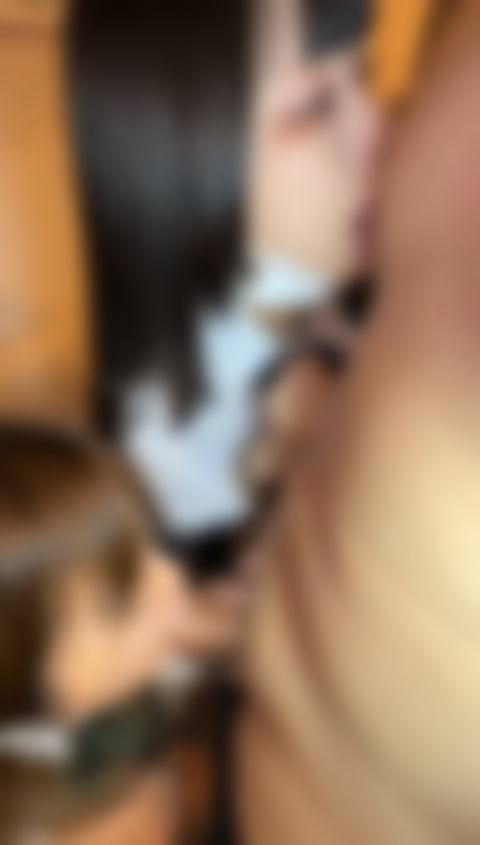 2980pt→1980pt【先着30名様限定】巨乳先輩が爆乳先輩を連れてきて３Pデートか⁉