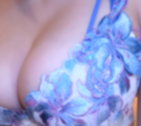 【シークレット】【生中】【爆乳】あざとカワイイくびれスタイルのHカップひなこさん再登場。揉んで、舐めて、吸って…ぶるんぶるん揺れる動くおっぱい、最後は中出し。