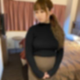 【4K特典付き】【顔出し・中出し】ネイルサロン経営をしている人妻は経営能力は無ですが、エロは才能ありそうです。