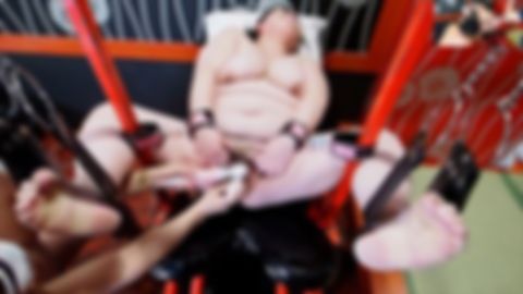 164_【雌豚志願】欲求不満の専業主婦が自ら雌豚志願で出演希望のDM応募オナニーし過ぎでデカクリ！久しぶりのセックスで潮吹き！最後は安全日だからと生ハメ中出し！35歳Jカップすずさん第1章【海外版】