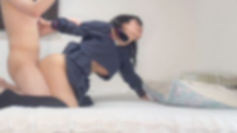 完全顔出し・いつもの地味メガネ姿からは想像できないS系美女とHカップ爆乳に大興奮１８歳の制服で無邪気にパイパン中出し