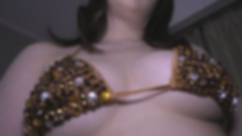 【H乳おっぱい】＜欲求不満むっちり美爆乳＞人妻マンコ×パンティくいこみ×コス着衣！オマンコおっぴろげ～！ローアン特化超接写豪華プレ付