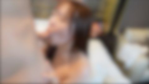 【初撮り】【顔出し】穏やかな美貌に性的魅力溢れ出る色白美人。天然Fカップの美巨乳揺らしノーブラノーパンお花見散歩。エロすぎる美裸体にゴッくん中出しの2連続射精。
