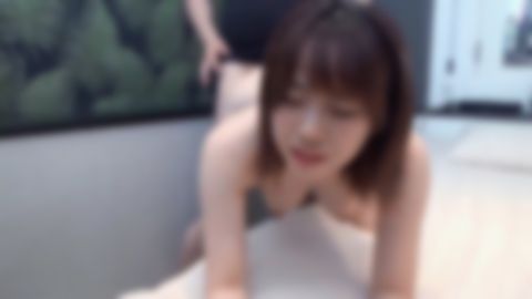 例の神乳ピアニスト。神乳ピアニストって聞いたら即ボッキ！危険日オマ●コを生でハメまくり人生初の中逝き絶頂！漏れ出ているとも知らずに合計4発射！神乳飛び越えザーメンビーム顔射！レビュー特典:パイズリ挟射