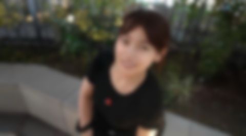 【初撮り】【顔出し】柔乳爆乳の愛がいっぱいｉカップ。厚い上唇の激エロフェラで我慢の限界。。ゲームフレンドの金欠.を中出しサポート！