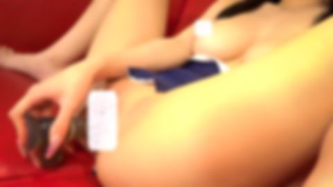 3弾、巨乳美乳、小林でか美ちゃん、紺水着パイパン中出しハメ撮り、レビュー特典で無修正