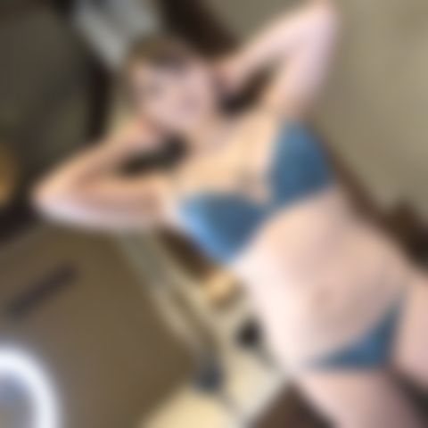 【顔出し】【爆乳】【中出し】【高画質】小顔のHカップ、都内JD20歳”乙葉ちゃん、やっぱり生が好き！出されるのかスキ！感じすぎてごめんなさい…