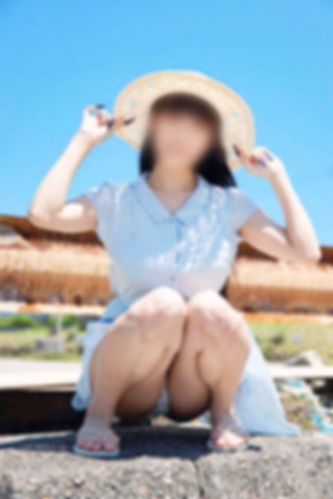 【緊急公開】F●ntiaでは絶対に見られないIカップ神乳グラドルのモザイク処理前中出し懇願 神乳揺らし生精子を膣内に放出される映像[特典映像あり]