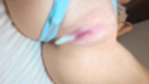 ※在庫限り【F●ntiaではNGになった無修正事故映像】Iカップ神乳グラドルのほぼ丸⾒えランジェリー姿。美マンクンニ接写！ 重力に逆らいながら大きく波打つ圧巻の爆乳騎乗位で暴発中出ほぼお蔵入りした映像