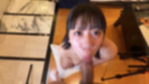 【無修正・フェラ抜き】ノーハンド吸いつきキツツキフェラでパイ射【２週間限】