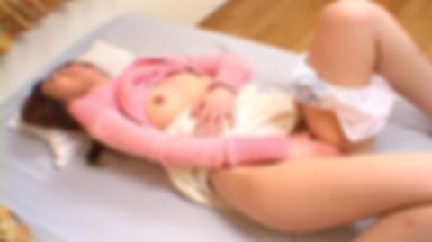 【無修正】爆乳スレンダー素人とハメ撮り。控えめな喘ぎ声で体をのけ反らせておっぱいを揺らして超絶敏感！