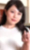 まんチラの誘惑 ~ダチのママに食われた俺の息子~